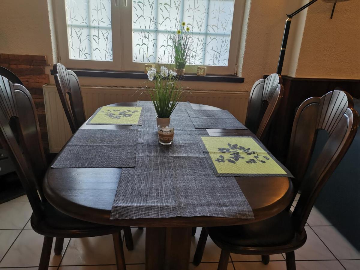Ferienwohnung Villa Del Viola Leonardo Apartment Heinsberg  Dış mekan fotoğraf