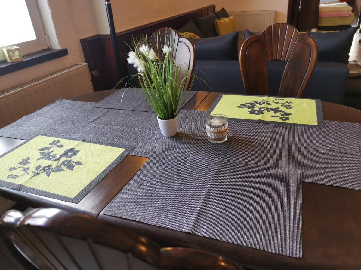 Ferienwohnung Villa Del Viola Leonardo Apartment Heinsberg  Dış mekan fotoğraf