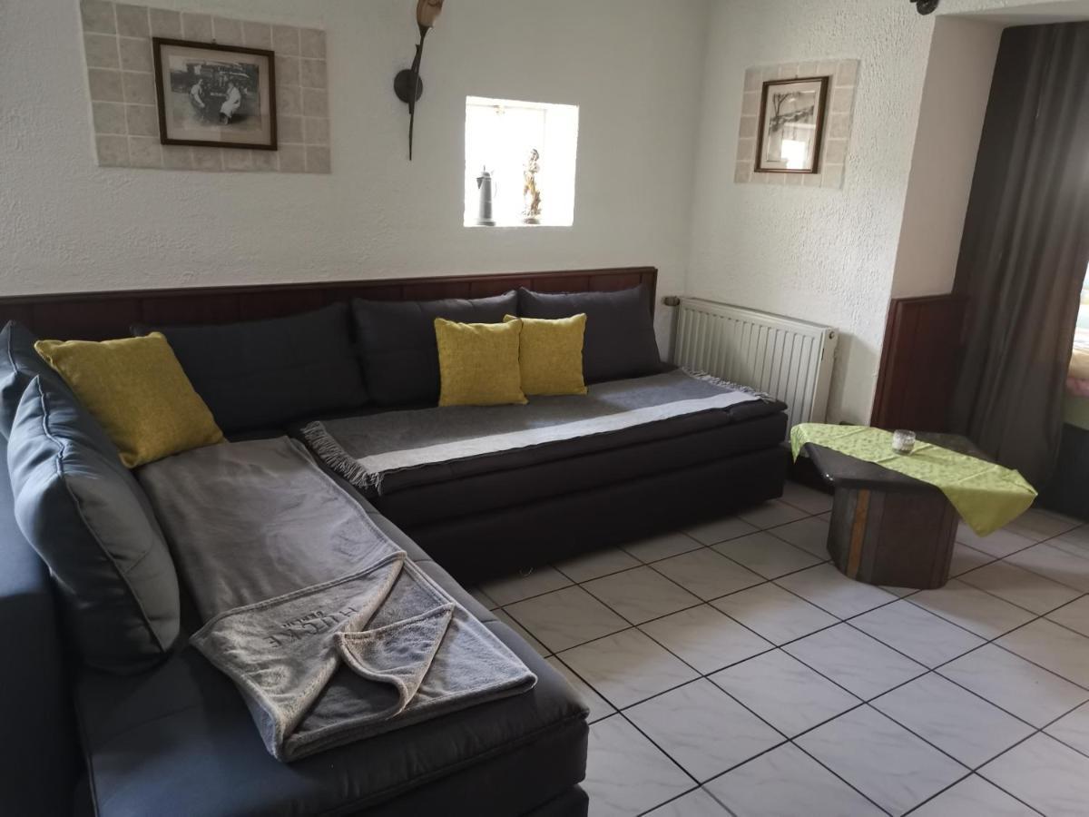 Ferienwohnung Villa Del Viola Leonardo Apartment Heinsberg  Dış mekan fotoğraf