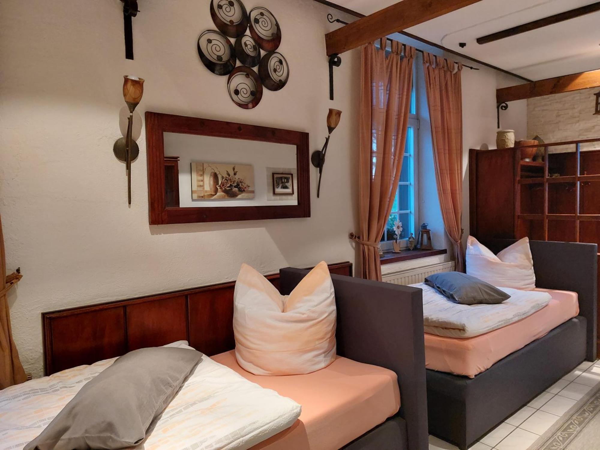 Ferienwohnung Villa Del Viola Leonardo Apartment Heinsberg  Dış mekan fotoğraf